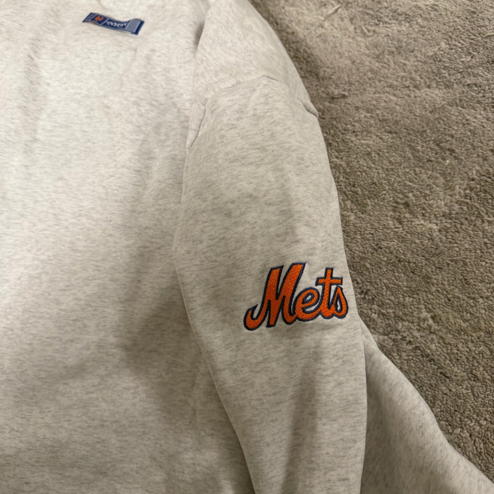 New York Crewneck Sweater - Gray - Picture 2 of 5
